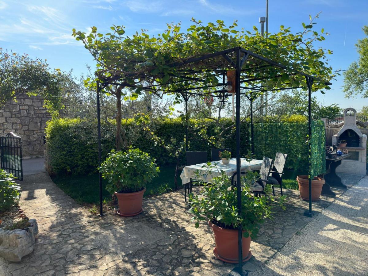 Casa Borgo Hotel Бале Екстериор снимка